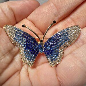 Butterfly Brooch Blue Rhinestone Gold Tone Crystal Wing Pin